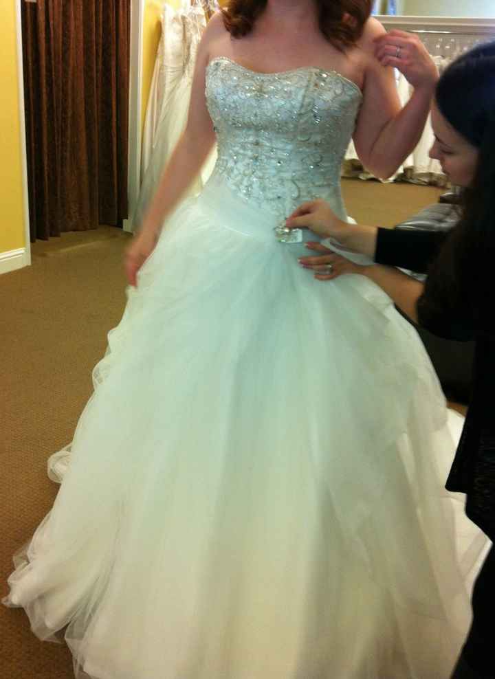 Post your Wedding  dress :)