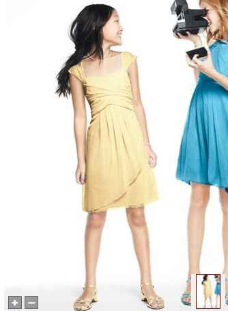 Let's see those dresses!