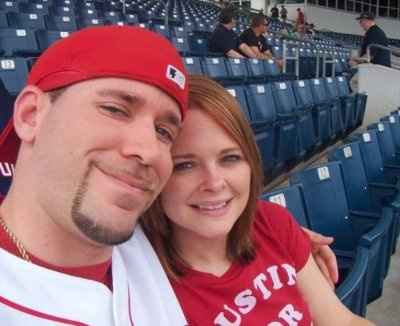 Let's see all of the bride's with their grooms!