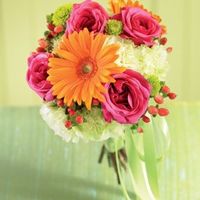 Help with my wedding colors!!