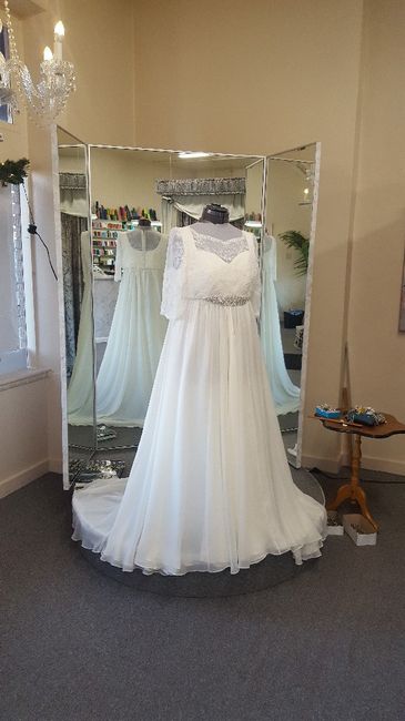 Wedding Gown Inspiration! -- Post your favorite gowns! - 1