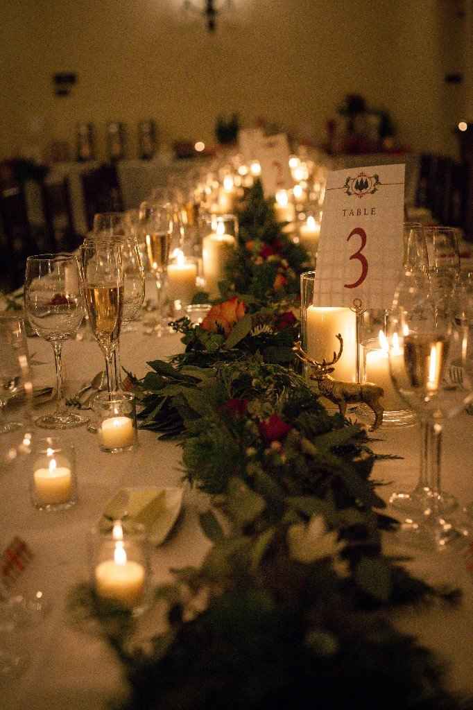 Flower greenery clippings as table runner - 3