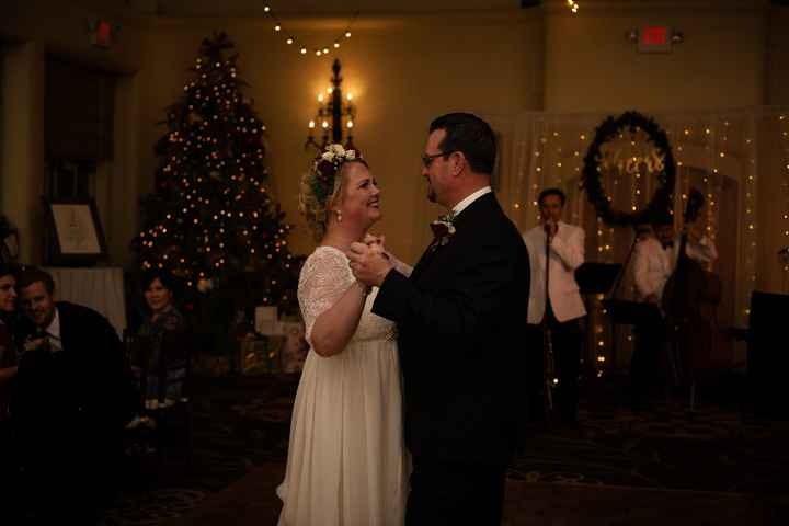 First Dance - Can't Help Falling In Love