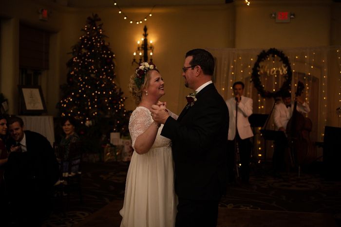 First Dance - Can't Help Falling In Love