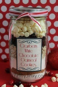 Anyone doing/ have done Mason Jars for favors?