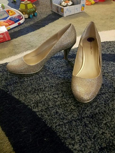 Show off those shoes!