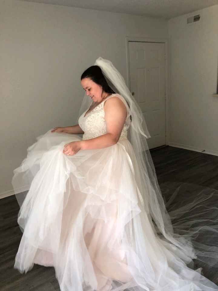 Dress, accessories, and everything in between! - 1