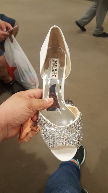 Let Me See Your SHOES!