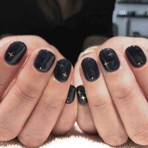 Inspiration Pictures For Wedding Day Nails? 📸 💅 - 1