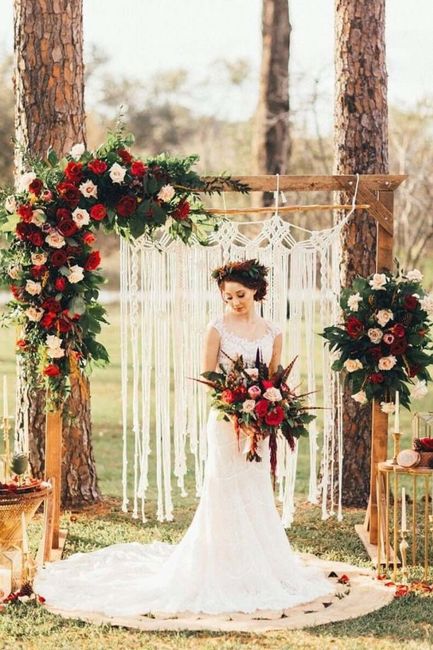 Wooden arch - modern wedding - 2