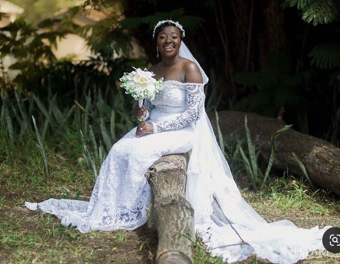 Short hair, long sleeves, and a wedding veil? 21