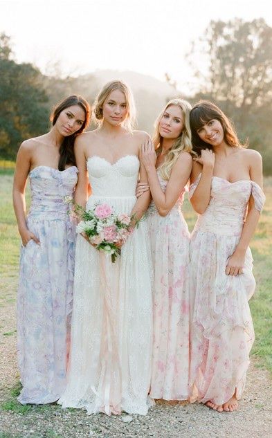 Mismatched floral for 2 bridesmaids? 6