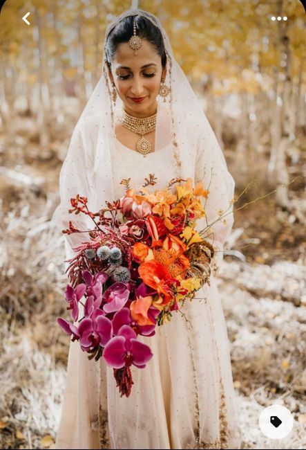 Western bride who wants to wear a white wedding dress to Hindu ceremony - 1