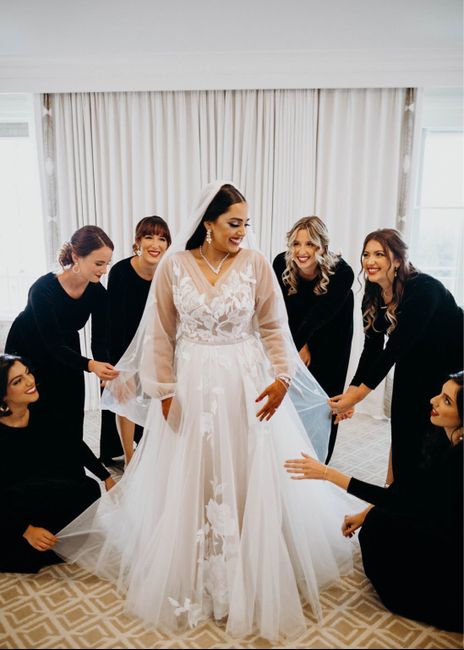 Western bride who wants to wear a white wedding dress to Hindu ceremony - 3