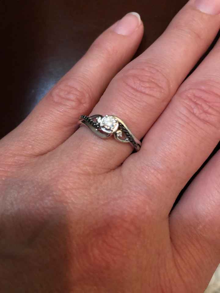 Brides of 2022! Show us your ring! - 1