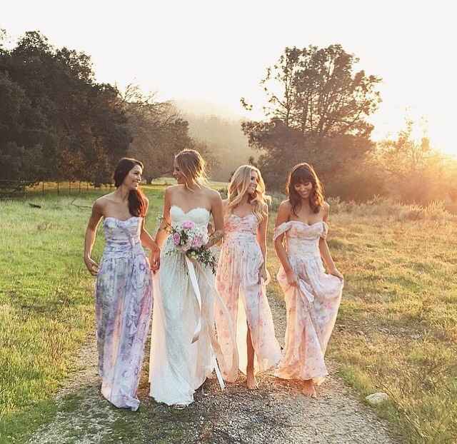 Mismatched floral for 2 bridesmaids? - 8