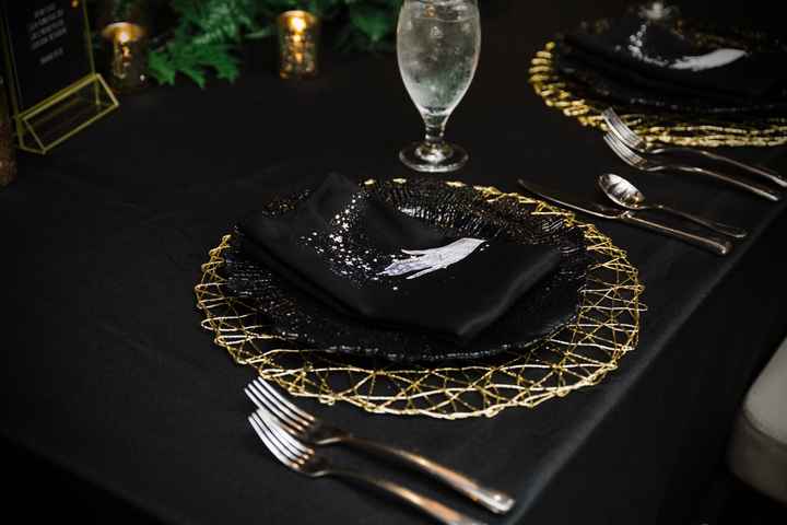 Centerpieces sans flowers? - 4