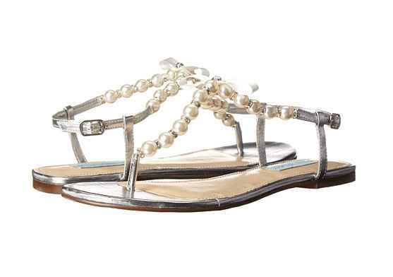 shoes for beach wedding