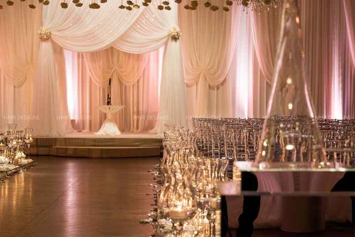 Uplighting vs centerpieces