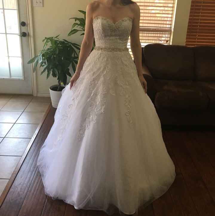 Ladies! Show me your dresses! I