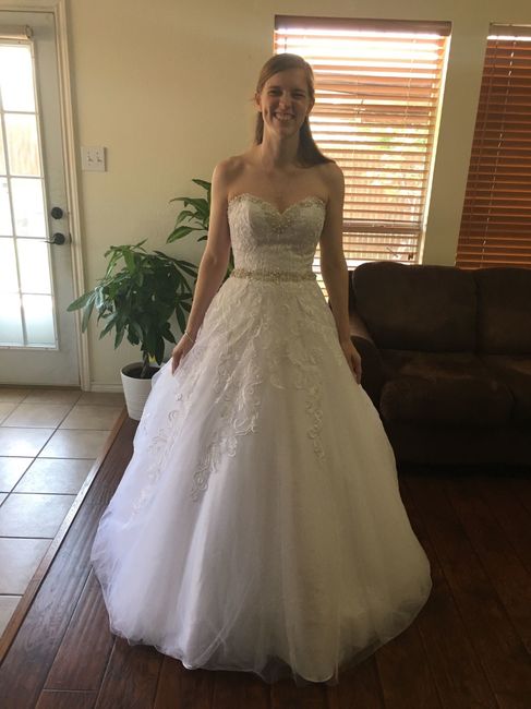 Show me your dresses!!