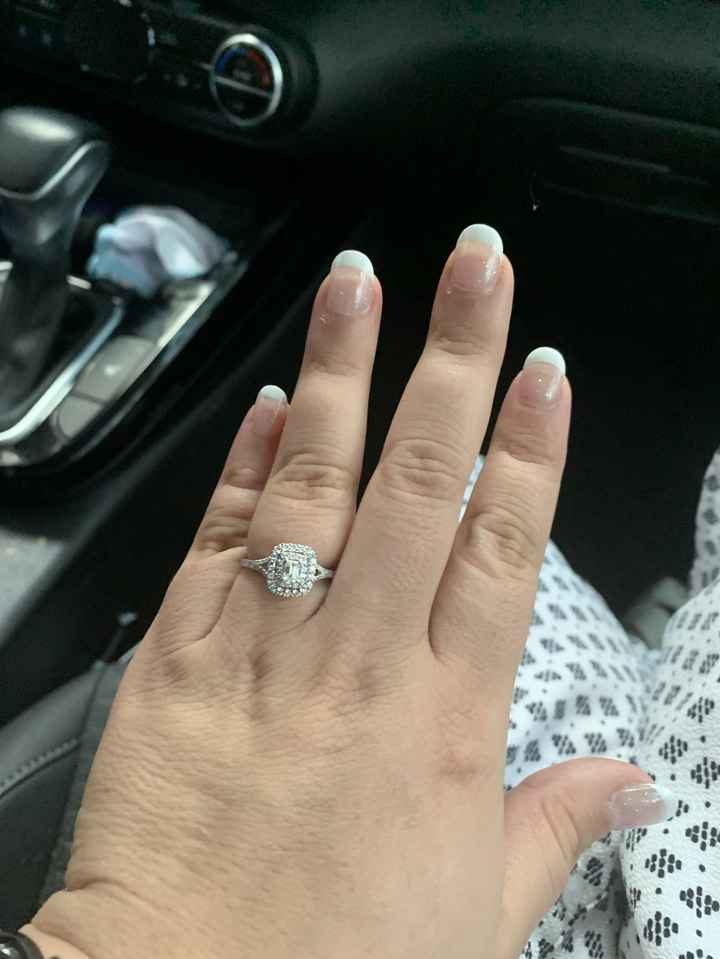 Brides of 2022! Show us your ring! 8