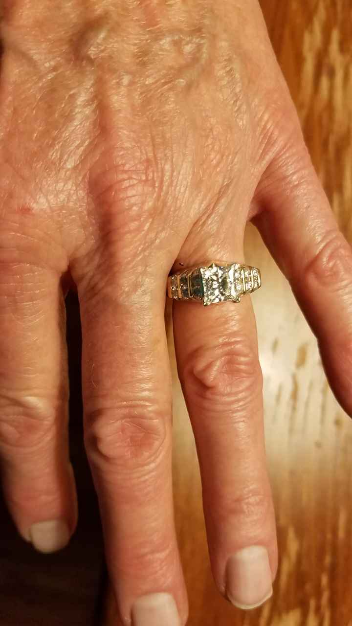 Brides of 2022! Show us your ring! - 1