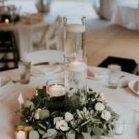 Greenery centerpiece ideas for round tables - 1