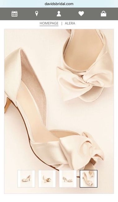 show me your shoes!