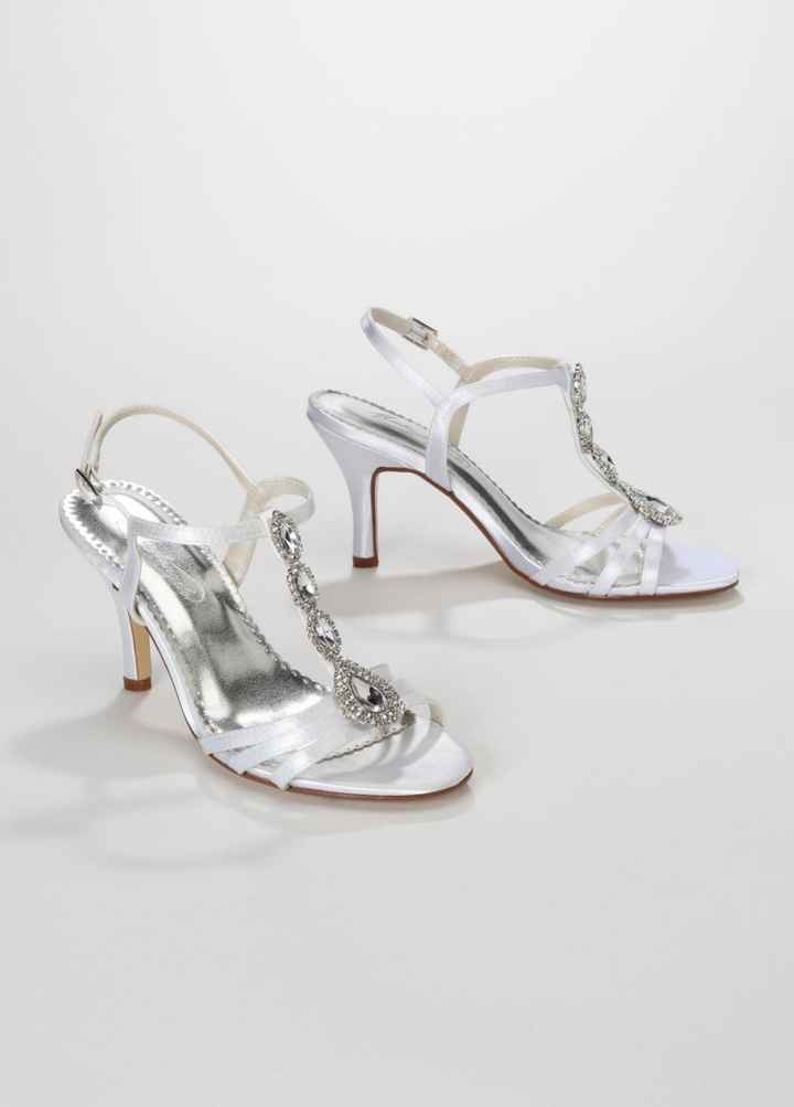 I am wearing black shoes...