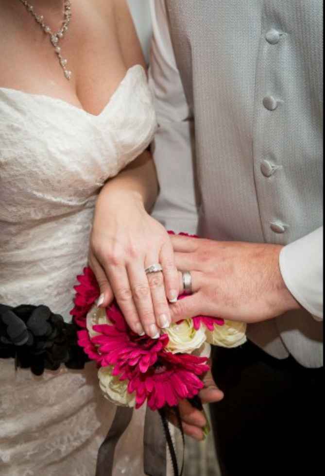 Back & Married (I have PRO PICS! Pic heavy!)