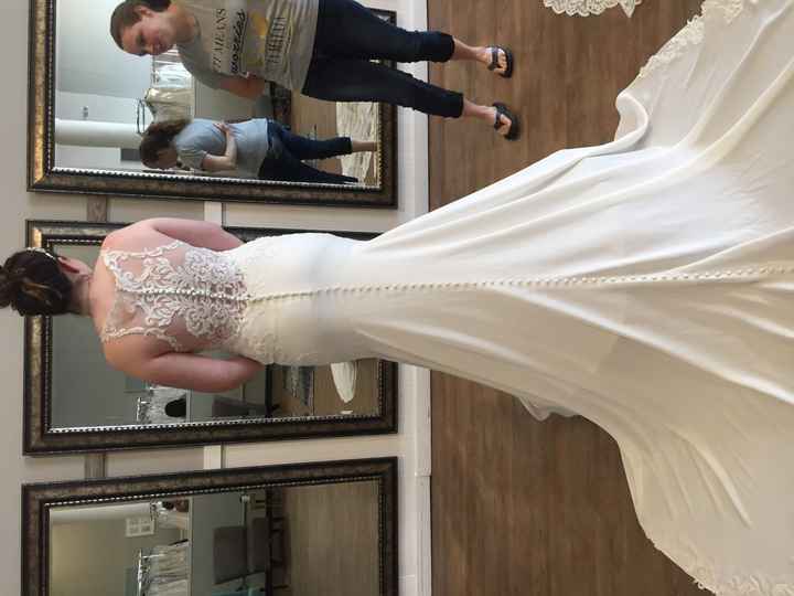 Show me your dress!
