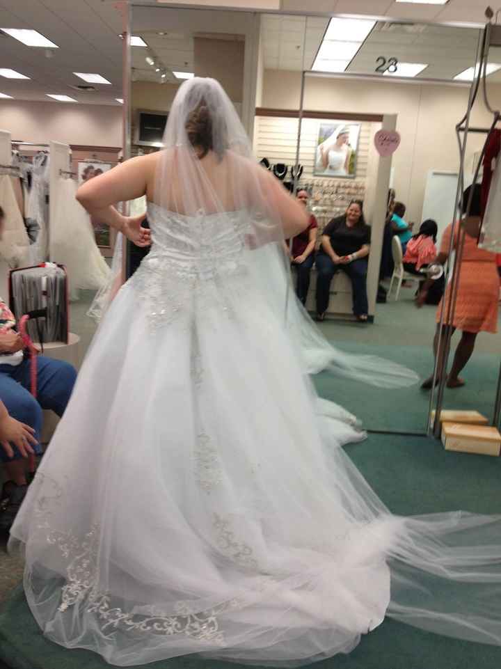 Found my dress :) PICS!