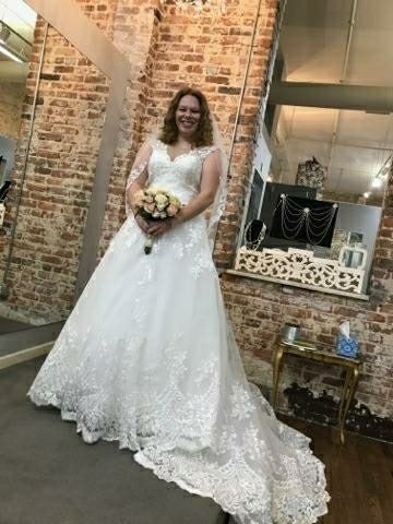 Show me those dresses - 1