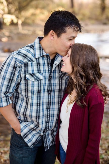 Distract me!! Show me your favorite wedding/engagement photos! 29