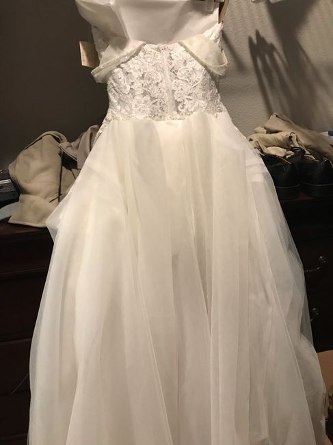 How do you bustle a tulle/lace train? 3