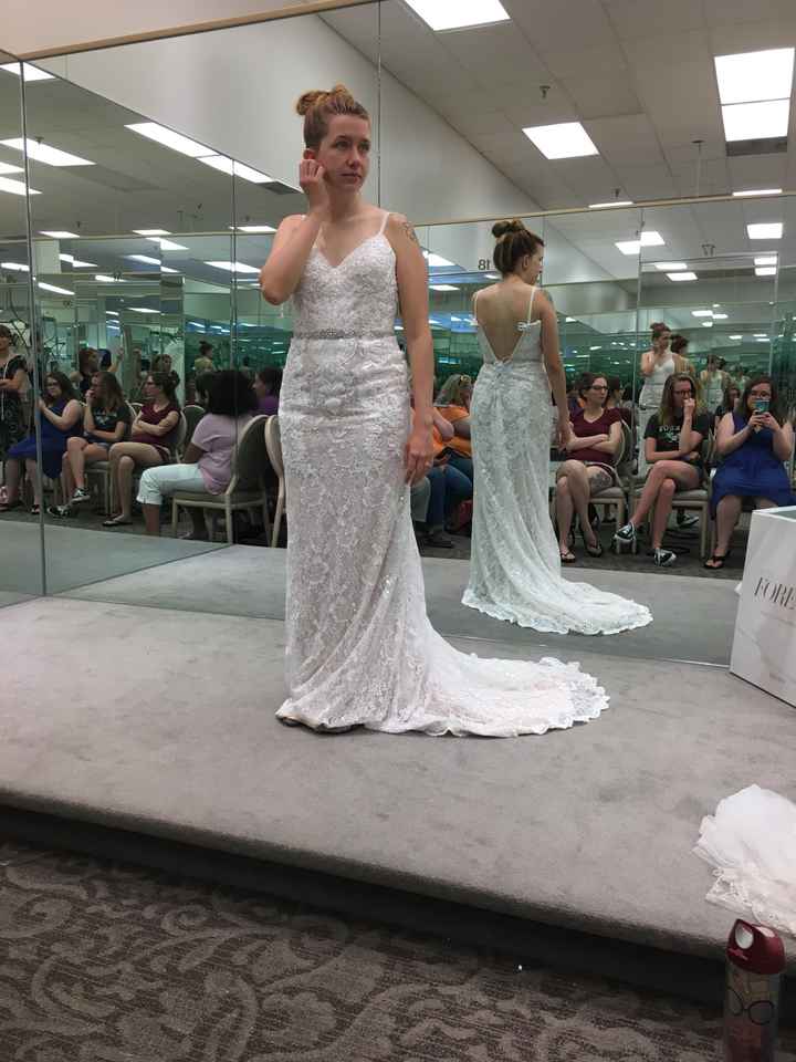 Hairstyle for Low Back dress - 1