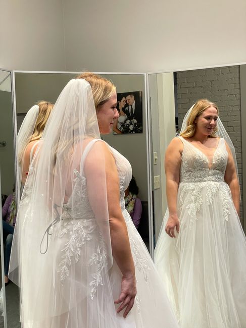 Brides of 2022 - Dress Pics! 6