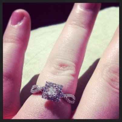 I'm engaged!! Ring picture.