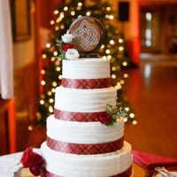 Cake with DIY Topper