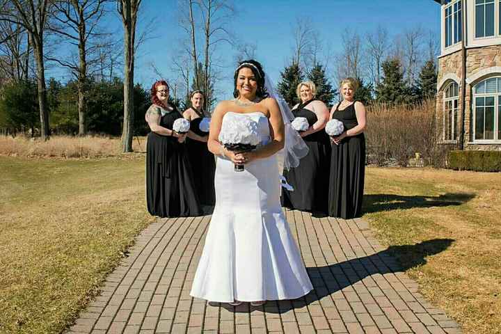 Infinity Dress for Bridesmaids (Anybody Have Pictures with Regular People?)