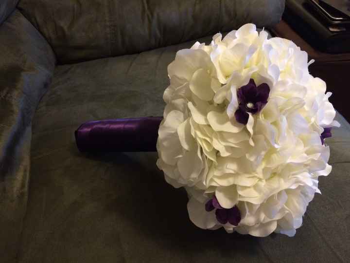 Bouquet color advice