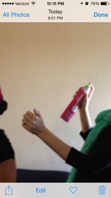 Kwr: anyone recognize this hairspray?