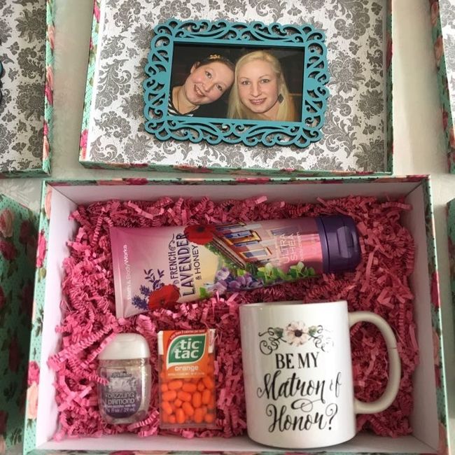 DIY Bridesmaids Boxes!