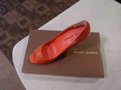 Show me your shoes, please