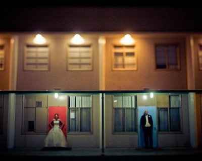 unique wedding poses