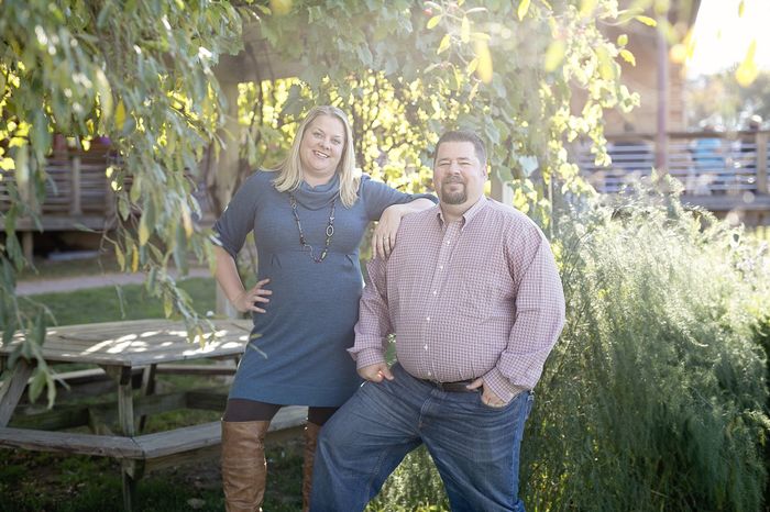 Plus Sized Girls: Share Your Engagement Pictures Outfit!