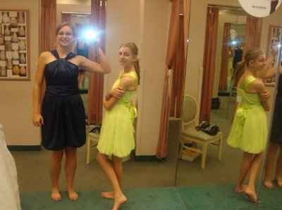 My wedding dress!! pics*