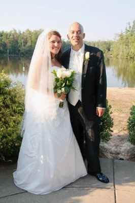 **pics**Lets see your veil... I want two is that weird?