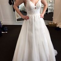 Help! Torn between two dresses!